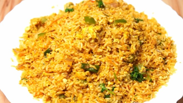 How To Make Special Egg Rice Without Using Any Sauce At Home In Kannada How To Make Special Egg Rice Without Using Any Sauce At Home In Kannada