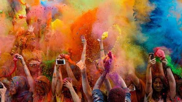 Colors of Caution Precautions to Take During Holi to Avoid Skin and Eye Problems