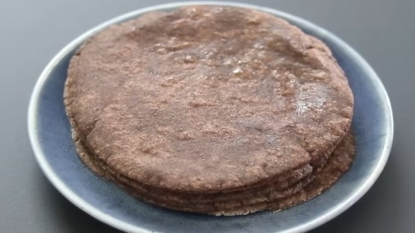 How To Make Ragi Roti At Home In Kannada How To Make Ragi Roti At Home In Kannada