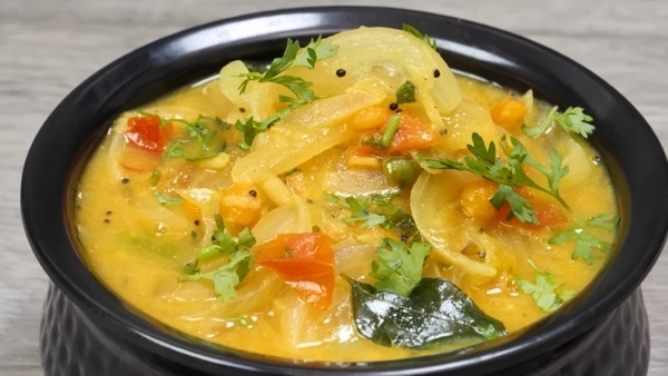 How To Make Onion Saagu For Dinner And Breakfast At Home In Kannada