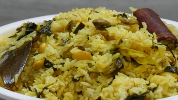 How To Make Methi Leaves Rice Bath At Home In Kannada