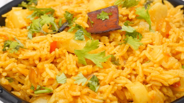 How To Make Aloo Masala Fry Rice For Breakfast At Home In Kannada