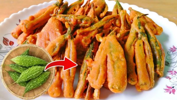 Bitter Gourd Pakoda