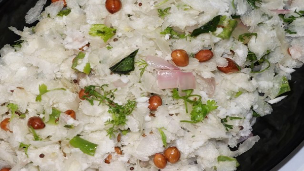 How To Make North Karnataka Special Avalakki Breakfast At Home In Kannada