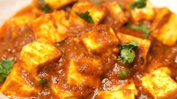 Restaurant Tasty Paneer Green Peas Masala At Home In Kannada