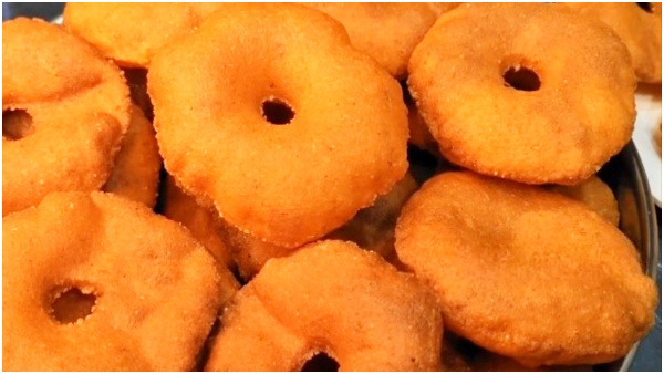 How To Make Traditional Rice Vade At Home In Kannada