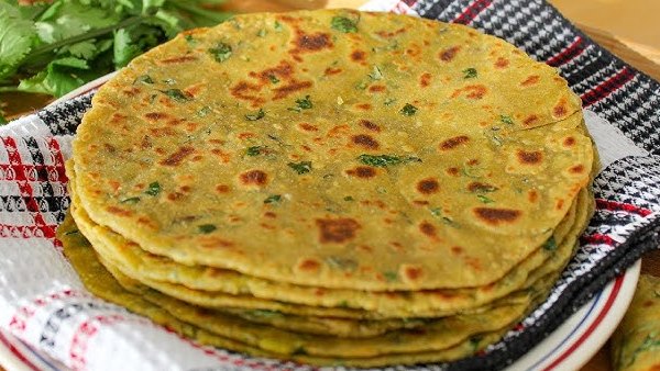 How to Make Methi Paratha