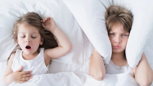 खर्राटे कम करने के 5 बेहतरीन उपाय