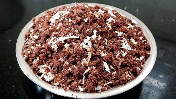 Ragi Pittu for Back Pain