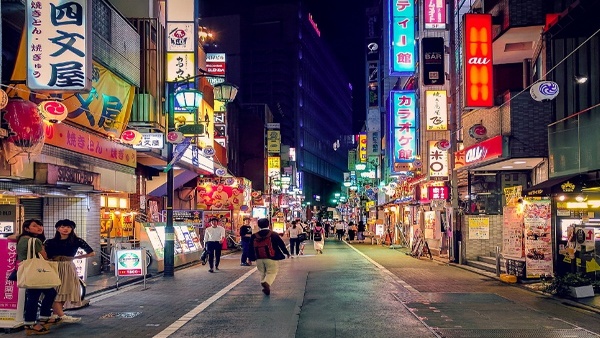 Viral Fever Intensifies In Japan Schools Closed Gears Up Vaccination