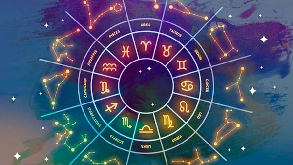 Dina Bhavishya November 08 Today s Daily Horoscope for 12 Zodiac Signs