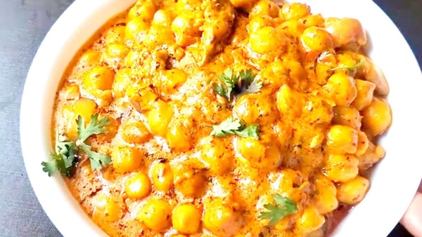 Chole Masala Recipe For Breakfast