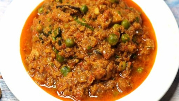 How To Make Easy Soya Chunks Curry For Rice