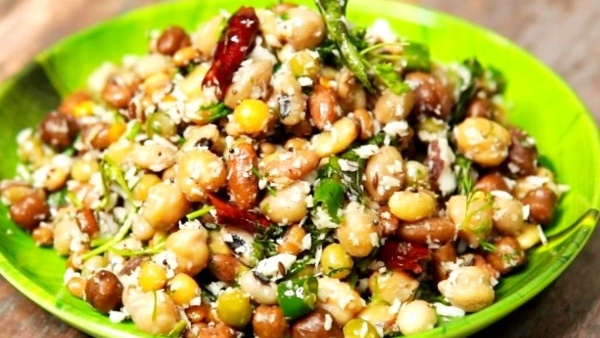 Mixed Pulses Palya For Food At Home