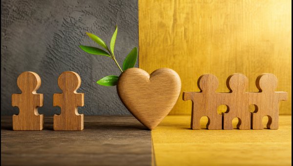 Family WhatsApp Group Peace: How to Stop Political Fights and Maintain Harmony on Sadbhavana Diwas