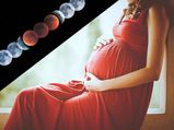 വരുന്ന ചന്ദ്രഗ്രഹണം; ഗ്രഹണസമയം ഗര്‍ഭിണിക്കും കുഞ്ഞിനും വളരെ മോശം?
