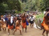 അയ്യനെ കാണാന്‍ മലകയറും മുന്‍പ് ഇരുമുടിക്കെട്ടിനെക്കുറിച്ച് അറിയേണ്ടതെല്ലാം