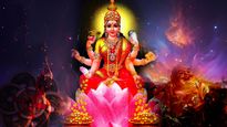 ലക്ഷ്മീദേവി നേരിട്ടെത്തി അനുഗ്രഹം ചൊരിയും; വീട്ടില്‍ ഈ 10 വസ്തുക്കള്‍ വയ്ക്കുന്നത് ഭാഗ്യം