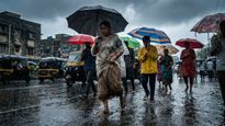 Heavy Rain Alert in Kerala as Bay of Bengal Easterly Winds Increase Chance of Thunderstorms | ഇന്ന് ഇടിയും മഴയും ഉറപ്പ്, 11 ജില്ലകളിൽ ഗ്രീൻ അലേർട്ട്, വീടിന് പുറത്തിറങ്ങുന്നവർ ജാഗ്രത