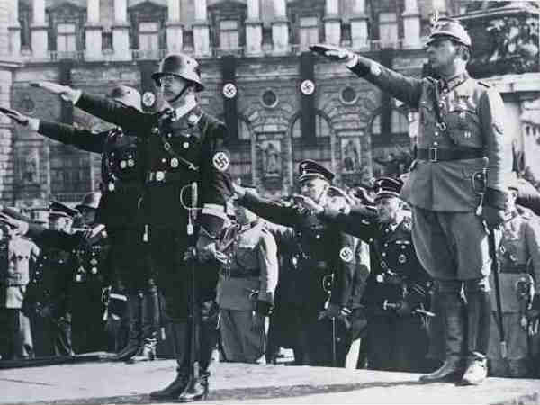 ചരിത്രത്തിലുറങ്ങുന്ന ക്രൂരതകള്‍ 