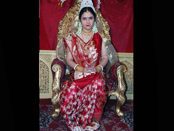 വിവാഹവസ്ത്രങ്ങളിലെ വൈവിധ്യം