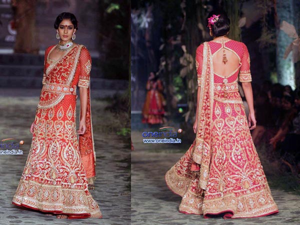 വിവാഹവസ്ത്രങ്ങളിലെ വൈവിധ്യം