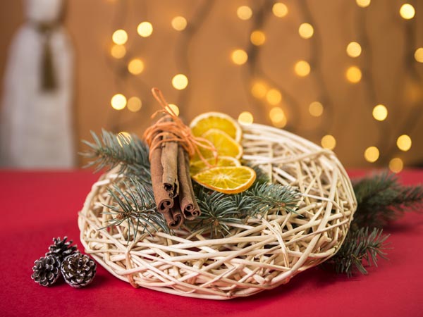 ക്രിസ്മസ് അലങ്കാരത്തിന് റീത്തും