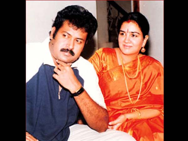 10വര്‍ഷം തികച്ചും കുറച്ചും താരദാമ്പത്യം