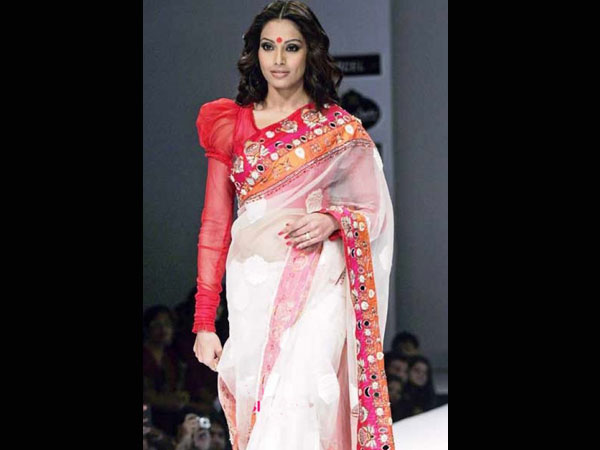 ബംഗാളി സാരികളുടെ സൗന്ദര്യം