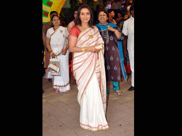 ബംഗാളി സാരികളുടെ സൗന്ദര്യം