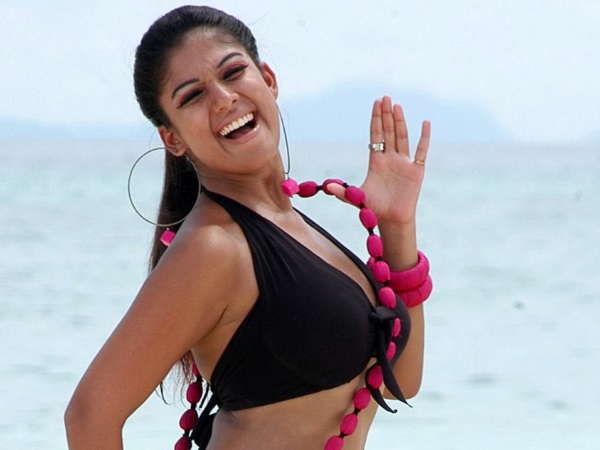 താരസുന്ദരിമാര്‍ ഹോട്ട് ആയാലോ?