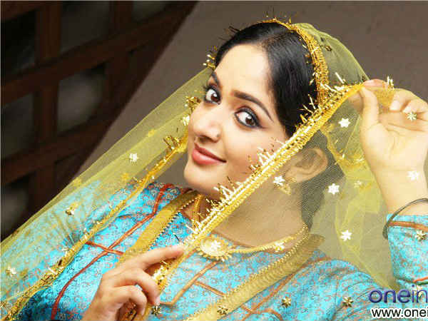 മുസ്ലീം യുവതിയായി കാവ്യ