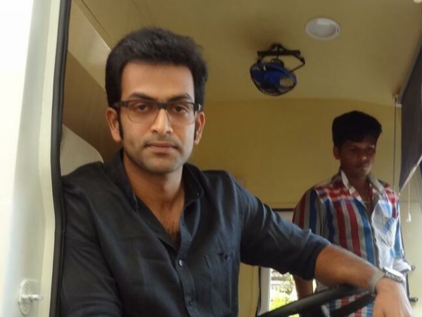 പൃഥീരാജ് വിവിധ സ്റ്റൈലുകളില്‍