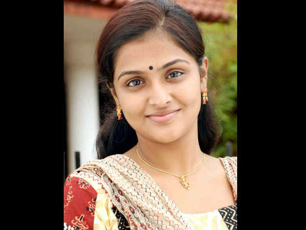 രമ്യ, ഭാവന, കാവ്യ സൗന്ദര്യരഹസ്യങ്ങള്‍