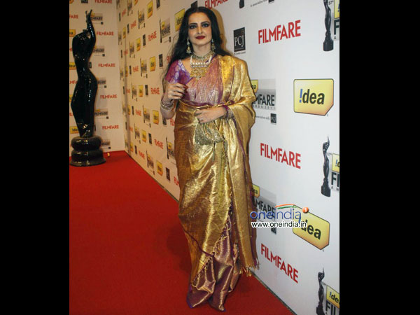 രേഖയുടെ പട്ടുസാരികള്‍