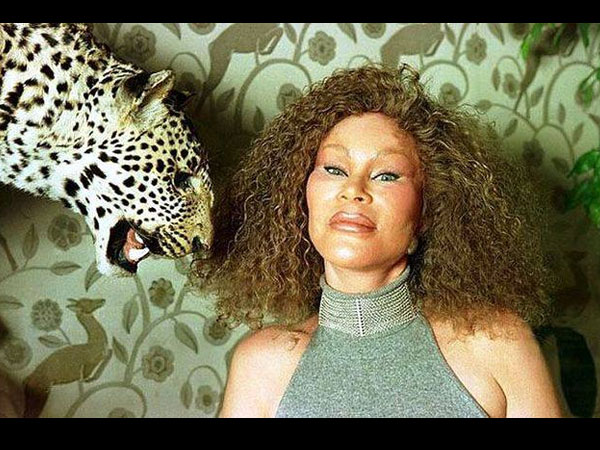 കോസ്‌മെറ്റിക് സര്‍ജറി 