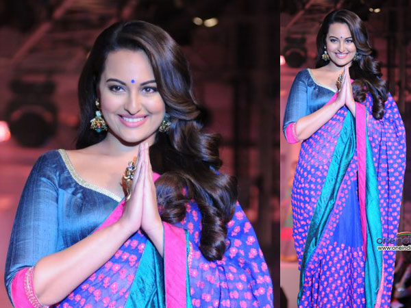 പൂക്കളുടെ പ്രിന്റുകളുള്ള സാരികള് പൂക്കളുടെ പ്രിന്റുകളുള്ള സാരികള്