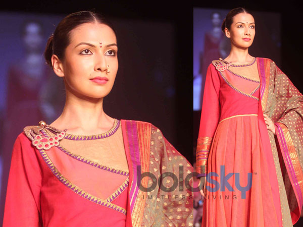 അനാര്‍ക്കലി 