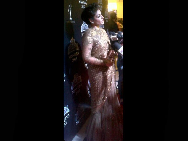 രവീണ ടണ്ടന്‍