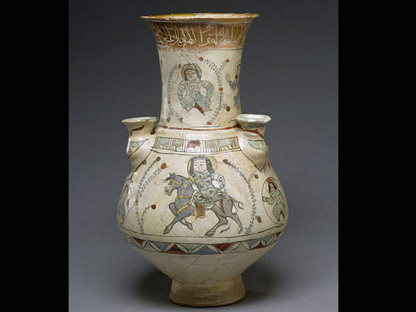 കാണൂ, വിവിധയിനം ഫഌവര്‍വേസുകള്‍