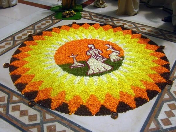 ഓണപ്പൂക്കളങ്ങളുടെ ഭംഗി കാണൂ