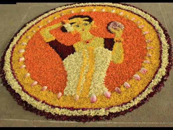 ഓണപ്പൂക്കളങ്ങളുടെ ഭംഗി കാണൂ