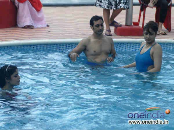 നീന്തുന്നത് 