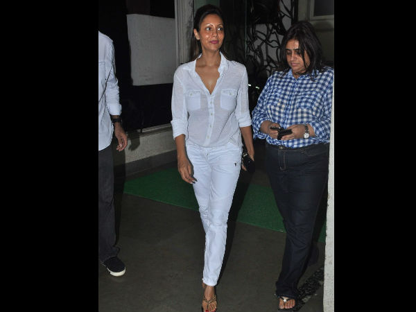 ഫാഷന് തരംഗത്തില് ഗൗരി ഖാന് ഫാഷന് തരംഗത്തില് ഗൗരി ഖാന്