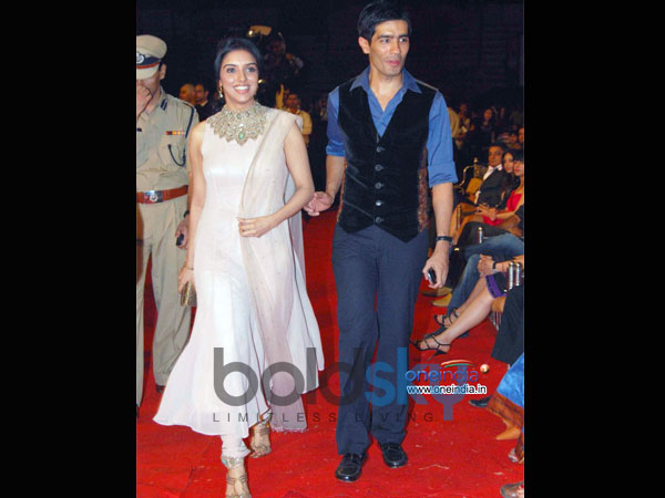 അസിന്‍ തോട്ടുങ്കല്‍