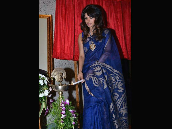 ആഘോഷങ്ങള്‍ക്കു ചേരും സാരികള്‍