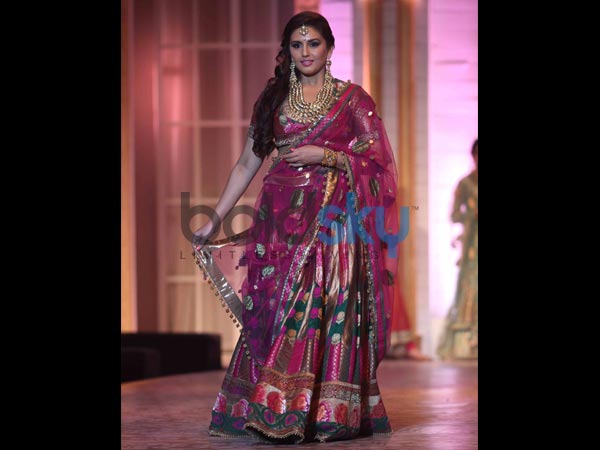 ബ്രൈഡല്‍ ഫാഷന്‍ വീക്ക്, ആലാപ് കളക്ഷന്‍സ്