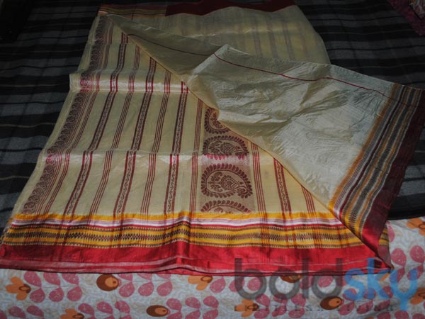 ഗരാഡ് സാരികള്‍