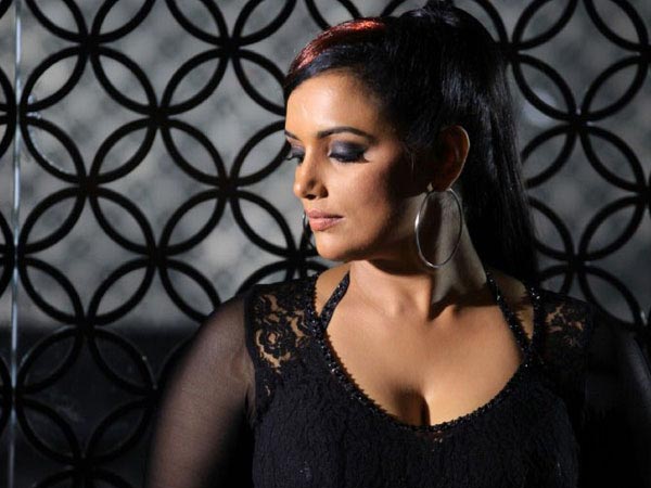 ശ്വേതാ മേനോന്‍