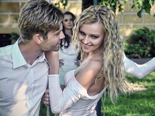 4. മറ്റുള്ളവരുമായുള്ള സമയം ചെലവിടല് 4. മറ്റുള്ളവരുമായുള്ള സമയം ചെലവിടല്